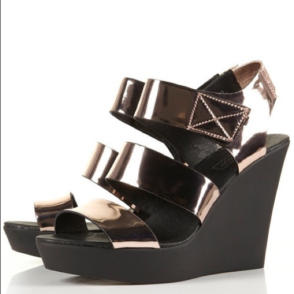 topshop gold wedges